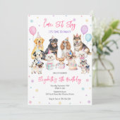 Invitation d'anniversaire de fête de chiot de chie (Debout devant)