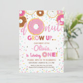 Invitation d'anniversaire de fille beignets roses, (Debout devant)