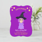Invitation d'anniversaire de fille mignonne (Debout devant)