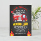 Invitation d'anniversaire de Firetruck, (Debout devant)