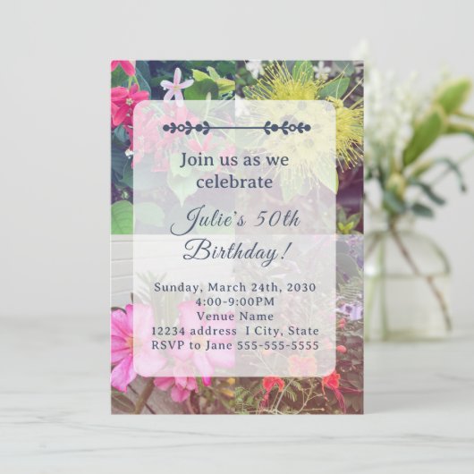 Invitation d'anniversaire de fleurs (Debout devant)