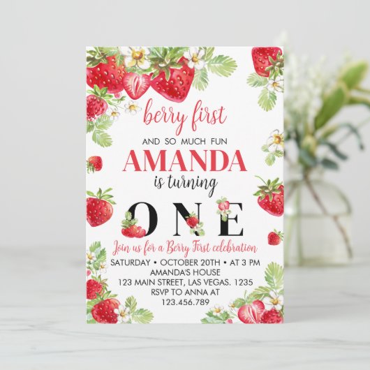 Invitation d'anniversaire de fraise (Debout devant)