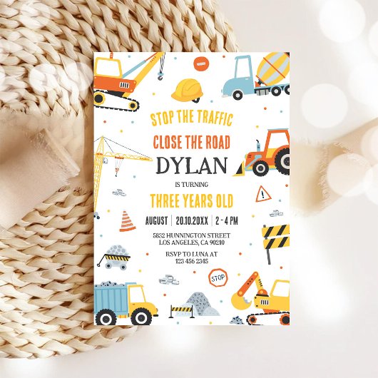 Invitation d'anniversaire de garçon de constructio