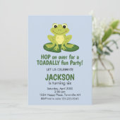 Invitation d'anniversaire de grenouille mignonne (Debout devant)