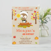 Invitation d'anniversaire de hibou Invitation d'hi (Debout devant)