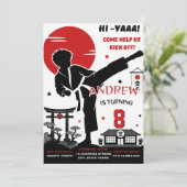 Invitation d'anniversaire de karaté pour garçon pe (Debout devant)