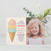 Invitation d'anniversaire de la crème glacée modif (Debout devant)