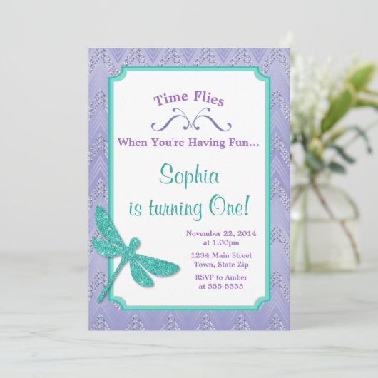 Invitation d'anniversaire de la libellule Parties  (Debout devant)