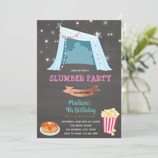 Invitation d'anniversaire de la nuit de Teepee (Debout devant)