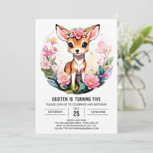 Invitation d'anniversaire de la petite fille de ce (Debout devant)