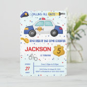 Invitation d'anniversaire de la police (Debout devant)