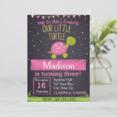 Invitation d'anniversaire de la tortue (rose) (Debout devant)