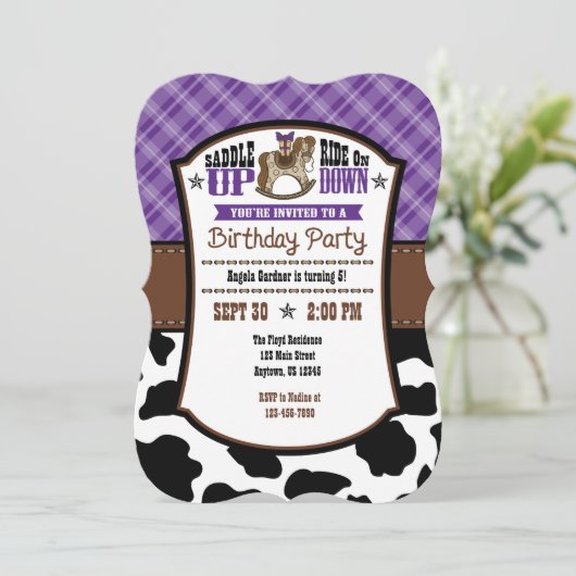 Invitation d'anniversaire de la vache à lait mauve (Debout devant)