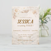 Invitation d'anniversaire de lapin d'avion Boho po (Debout devant)