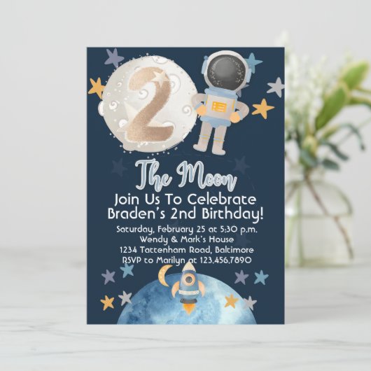 Invitation d'anniversaire de l'astronaute spatial (Debout devant)
