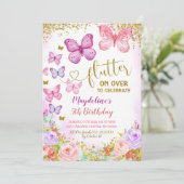 Invitation d'anniversaire de l'enfant papillon ros (Debout devant)