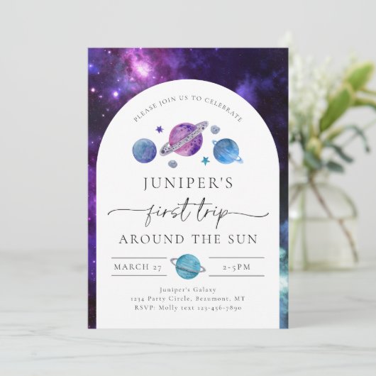 Invitation d'anniversaire de l'espace de la fille  (Debout devant)