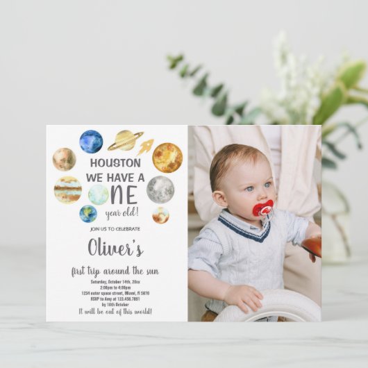 Invitation d'anniversaire de l'espace extra-atmosp (Debout devant)