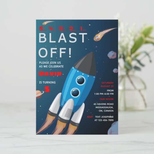 Invitation d'anniversaire de l'espace extra-atmosp (Debout devant)