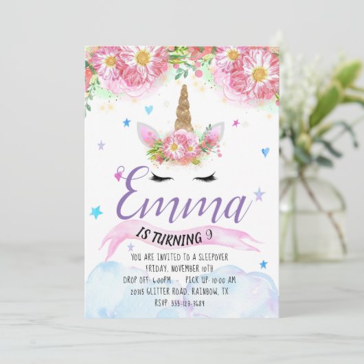 Invitation d'anniversaire de licorne (Debout devant)