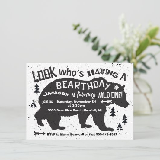 Invitation d'anniversaire de l'ours de Boho de la  (Debout devant)