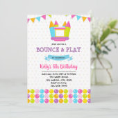 Invitation d'anniversaire de maison de rebond (Debout devant)