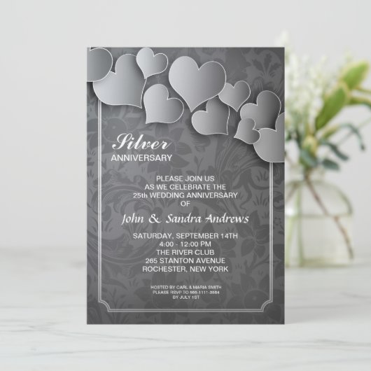 Invitation d'anniversaire de mariage de 25 ans d'a (Debout devant)