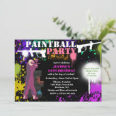 Invitation d'anniversaire de paintball pour fille (Debout devant)