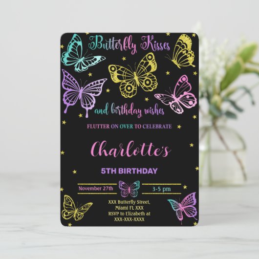 Invitation d'anniversaire de papillon (Debout devant)