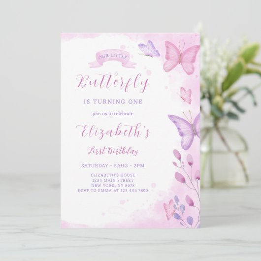Invitation d'anniversaire de papillon (Debout devant)