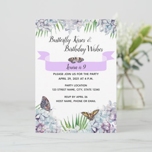 Invitation d'anniversaire de papillon (Debout devant)