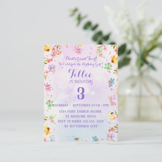 Invitation d'anniversaire de papillon de fée et de (Debout devant)