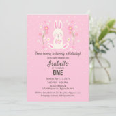 Invitation d'anniversaire de Pâques pour la premiè (Debout devant)