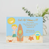 Invitation d'anniversaire de partie de plage de (Debout devant)