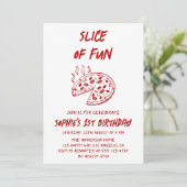 Invitation d'anniversaire de pizza tranche de fun (Debout devant)