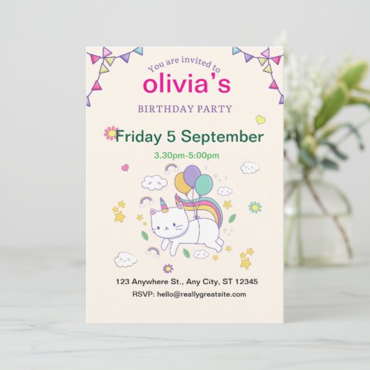 Invitation d'anniversaire de princesse licorne des (Debout devant)
