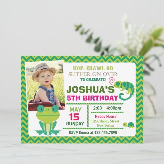 Invitation d'anniversaire de reptile (Debout devant)