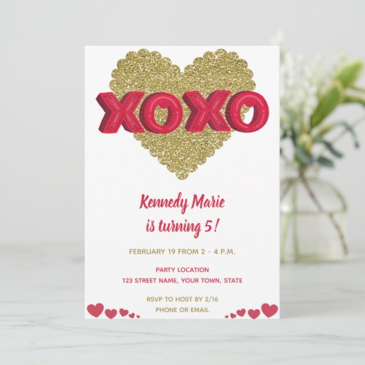 Invitation d'anniversaire de Saint-Valentin (Debout devant)