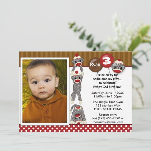 Invitation d'anniversaire de Silly SOCK MONKEY (ph (Debout devant)