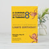 Invitation d'anniversaire de singe curieux | Jungl (Debout devant)