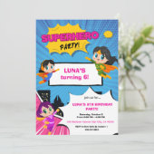 Invitation d'anniversaire de super-héroïne (Debout devant)