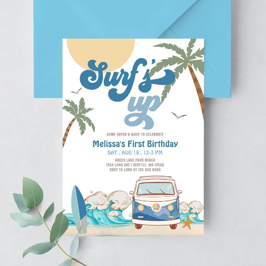 Invitation d'anniversaire de surf de garçon de mar