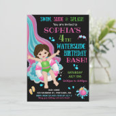 Invitation d'anniversaire de toboggan aquatique in (Debout devant)