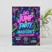 Invitation d'anniversaire de trampoline de saut (Debout devant)