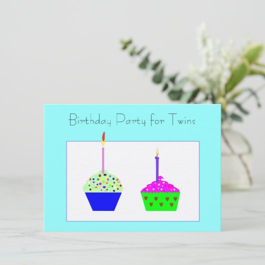 Invitation d'anniversaire de Twins Cupcake (Debout devant)