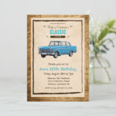 Invitation d'anniversaire de voiture classique vin (Debout devant)