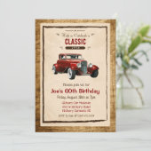 Invitation d'anniversaire de voiture classique vin (Debout devant)