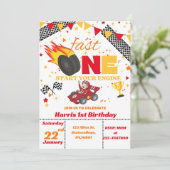 Invitation d'anniversaire de voiture de course (Debout devant)