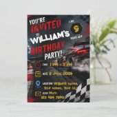 Invitation d'anniversaire de voiture de course | E (Debout devant)