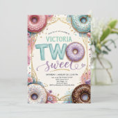 Invitation d'anniversaire Deux Douceurs Donut pour (Debout devant)